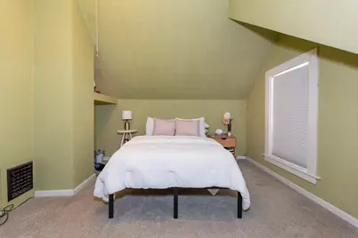 249 W Graham Street, Dixon, IL 61021 - Photo 26