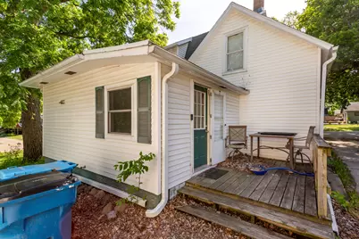 249 W Graham Street, Dixon, IL 61021 - Photo 4