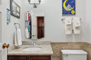 6 Oak Brook Club Dr, Oak Brook, IL 60523 - Photo 20