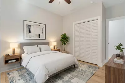 [Address not provided], Chicago, IL 60637 - Photo 12