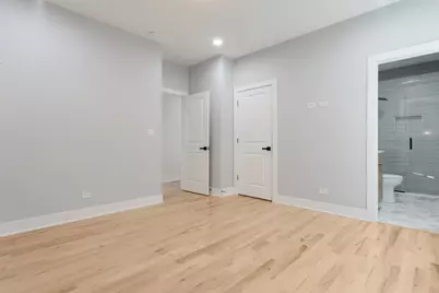[Address not provided], Chicago, IL 60637 - Photo 16