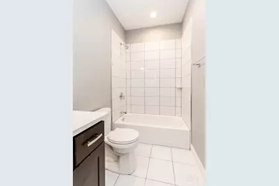 2258 W Cullerton Street #2, Chicago, IL 60608 - Photo 14