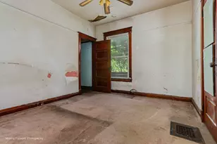 11808 S Emerald Ave, Chicago, IL 60628 - Photo 12