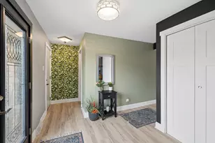 12309 Partridge Ln, Orland Park, IL 60467 - Photo 6