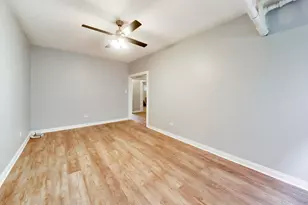 6446 N Claremont Ave, Chicago, IL 60645 - Photo 6