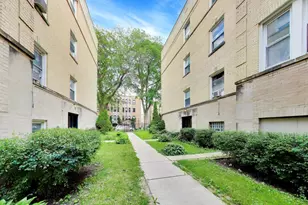 6446 N Claremont Ave, Chicago, IL 60645 - Photo 22