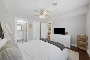 9601 S Karlov Ave, Oak Lawn, IL 60453 - Photo 22