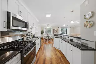 9601 S Karlov Ave, Oak Lawn, IL 60453 - Photo 14