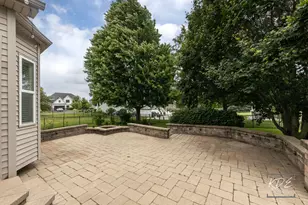 662 Omaha Dr, Yorkville, IL 60560 - Photo 38