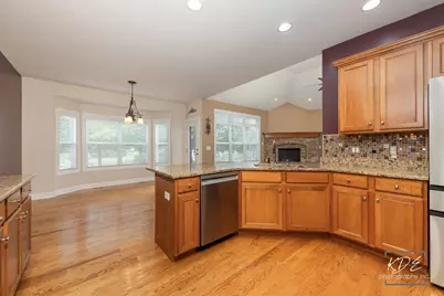 662 Omaha Drive, Yorkville, IL 60560 - Photo 8