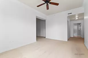 310 E Church St, Libertyville, IL 60048 - Photo 10