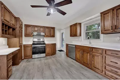 33298 N Eastwood Road, Grayslake, IL 60030 - Photo 8