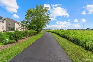 4311 Fraser Cir, Naperville, IL 60564 - Photo 32
