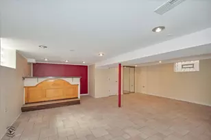 2344 E 83rd St, Chicago, IL 60617 - Photo 12
