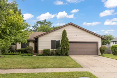 2S640 Continental Drive, Warrenville, IL 60555 - Photo 1