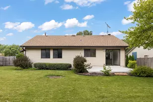 2S640 Continental Dr, Warrenville, IL 60555 - Photo 20