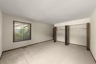2S640 Continental Dr, Warrenville, IL 60555 - Photo 14