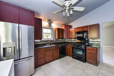 1000 Oakland Lane, Aurora, IL 60504 - Photo 4