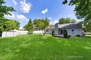 1000 Oakland Ln, Aurora, IL 60504 - Photo 10