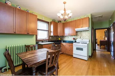 3255 N Kildare Avenue, Chicago, IL 60641 - Photo 10