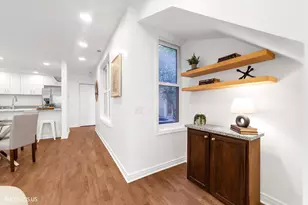 2415 N Janssen Ave, Chicago, IL 60614 - Photo 12