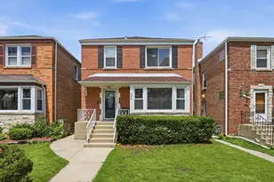 2924 W Jerome St, Chicago, IL 60645 - Photo 1