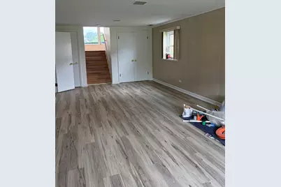 8837 Menard Avenue, Morton Grove, IL 60053 - Photo 6