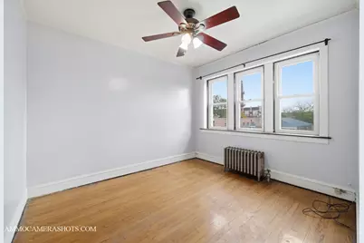 2045 W Farragut Avenue #3, Chicago, IL 60625 - Photo 22