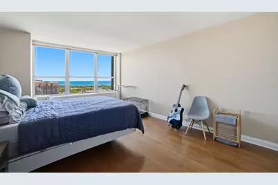 655 W Irving Park Road #2704, Chicago, IL 60613 - Photo 16