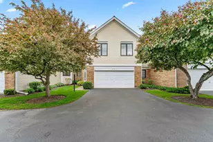 825 Braeman Ct, Libertyville, IL 60048 - Photo 1