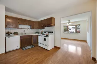 629 Inverness Rd, Lisle, IL 60532 - Photo 8