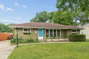 408 Water St, Thornton, IL 60476 - Photo 1