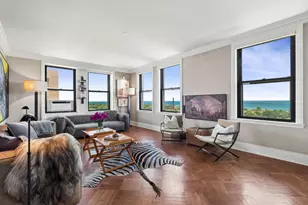 2000 N Lincoln Park W, Chicago, IL 60614 - Photo 6