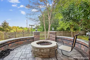 701 Caitlin Ct, Grayslake, IL 60030 - Photo 48