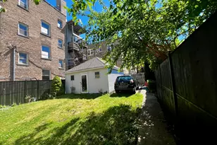 4155 N Francisco Ave, Chicago, IL 60618 - Photo 24