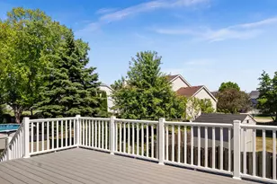 345 Mayfair Ln, South Elgin, IL 60177 - Photo 28