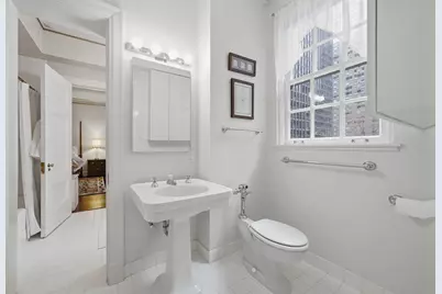 232 E Walton Place #3E, Chicago, IL 60611 - Photo 26