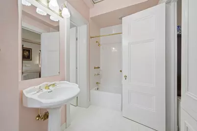 232 E Walton Place #3E, Chicago, IL 60611 - Photo 24