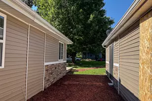 404 W Columbia Ave, Champaign, IL 61820 - Photo 26