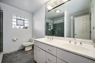 8938 Keeler Ave, Skokie, IL 60076 - Photo 24