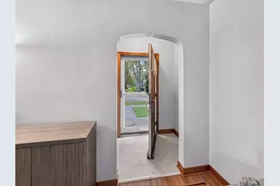 908 N 9th Street, Rochelle, IL 61068 - Photo 4