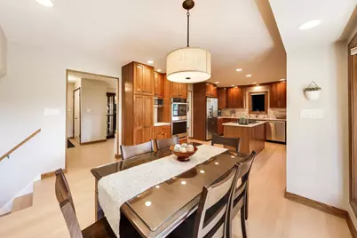 2006 N Elizabeth Drive, Arlington Heights, IL 60004 - Photo 10