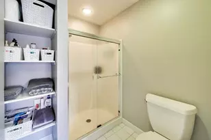 2006 N Elizabeth Dr, Arlington Heights, IL 60004 - Photo 20