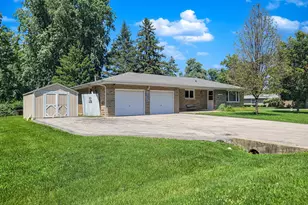 23056 W Karl Ave, Channahon, IL 60410 - Photo 2