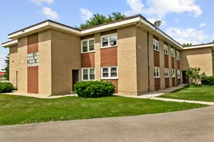 991 Tollview Ave, Aurora, IL 60505 - Photo 1