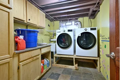146 S Poplar Avenue, Elmhurst, IL 60126 - Photo 30