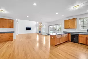 523 W Ruhl Road W, Palatine, IL 60074 - Photo 20