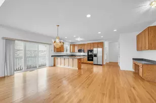 523 W Ruhl Road W, Palatine, IL 60074 - Photo 16