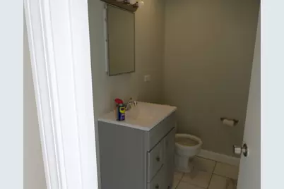 3300 W Peterson Avenue, Chicago, IL 60659 - Photo 10