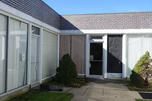3300 W Peterson Ave, Chicago, IL 60659 - Photo 1
